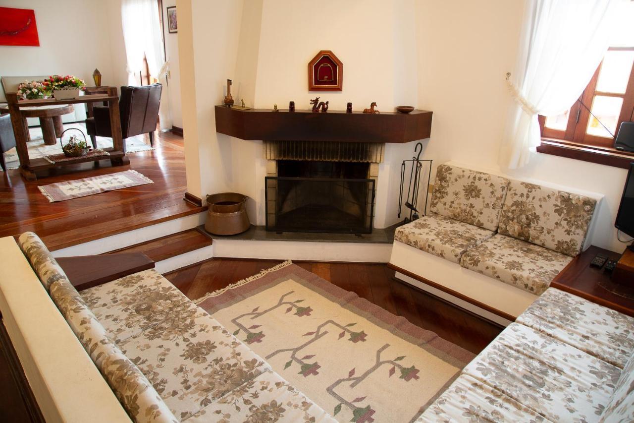 Apartamento Para Temporada No Alto Do Capivari Campos do Jordão Værelse billede