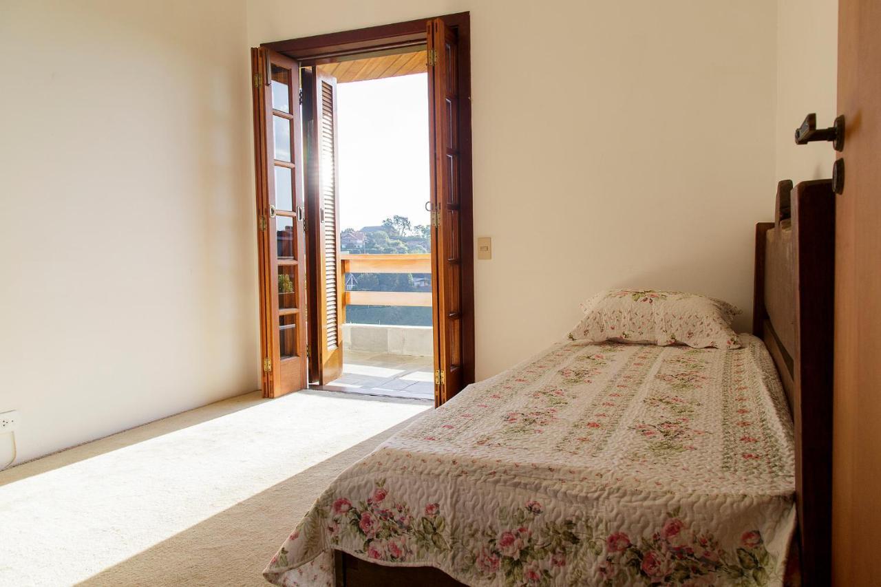 Apartamento Para Temporada No Alto Do Capivari Campos do Jordão Eksteriør billede